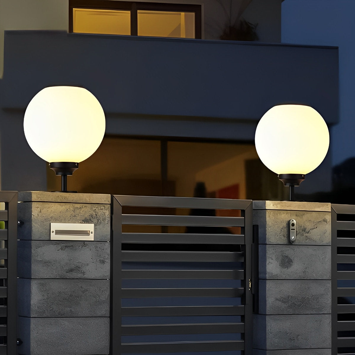 Waterproof Ball Three Step Dimming LED Solar Post Caps Lights