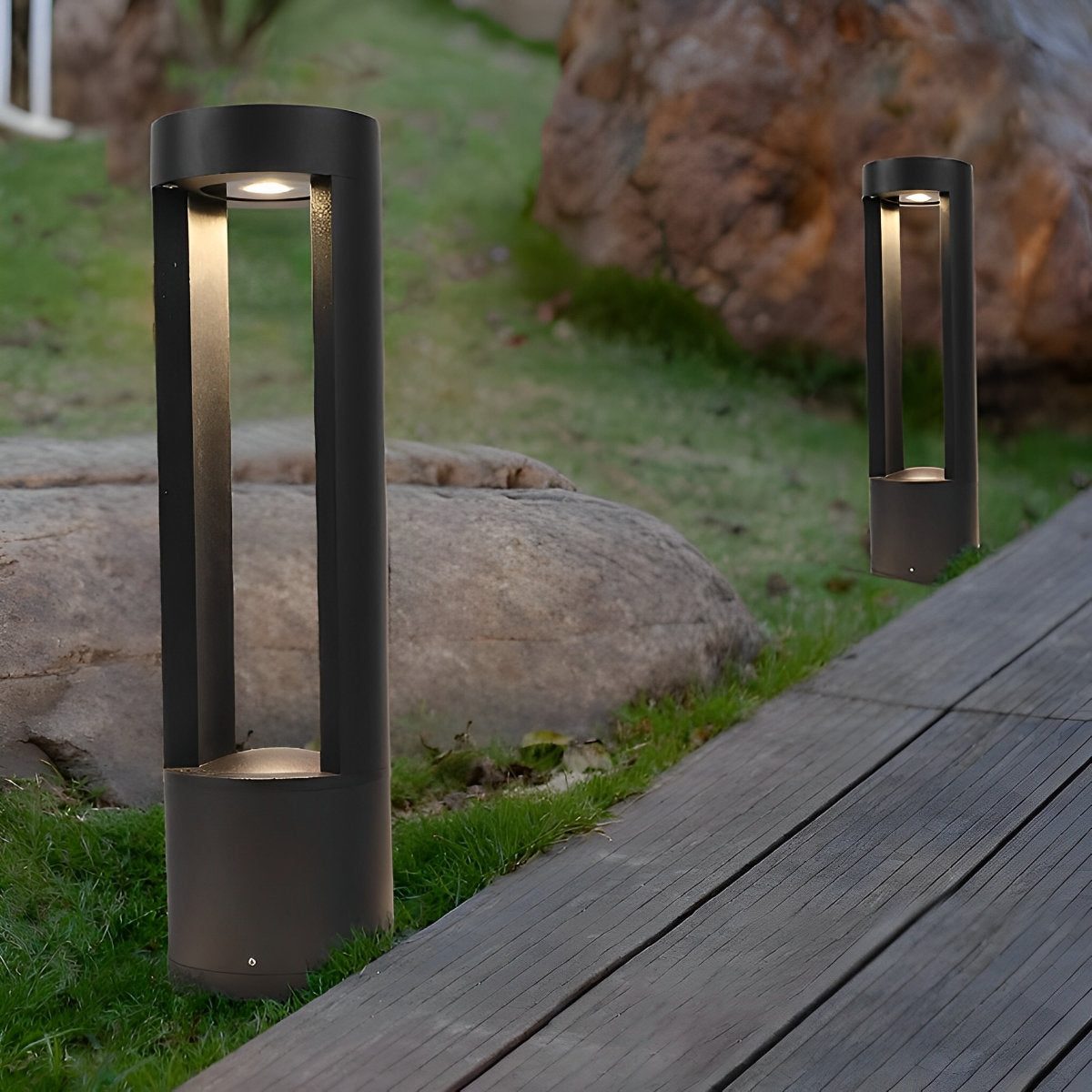 Waterproof Hollow Cylindrical Shaped LED Lamp Post Lights