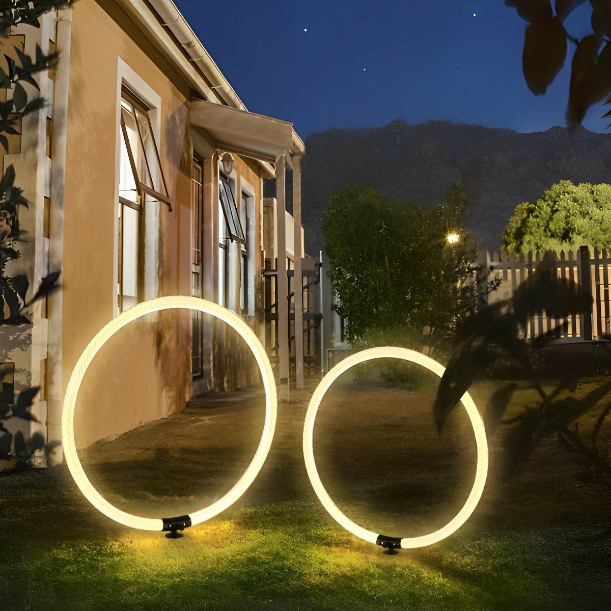 Ring Minimalist LED Waterproof Modern Outdoor Lawn Lamp