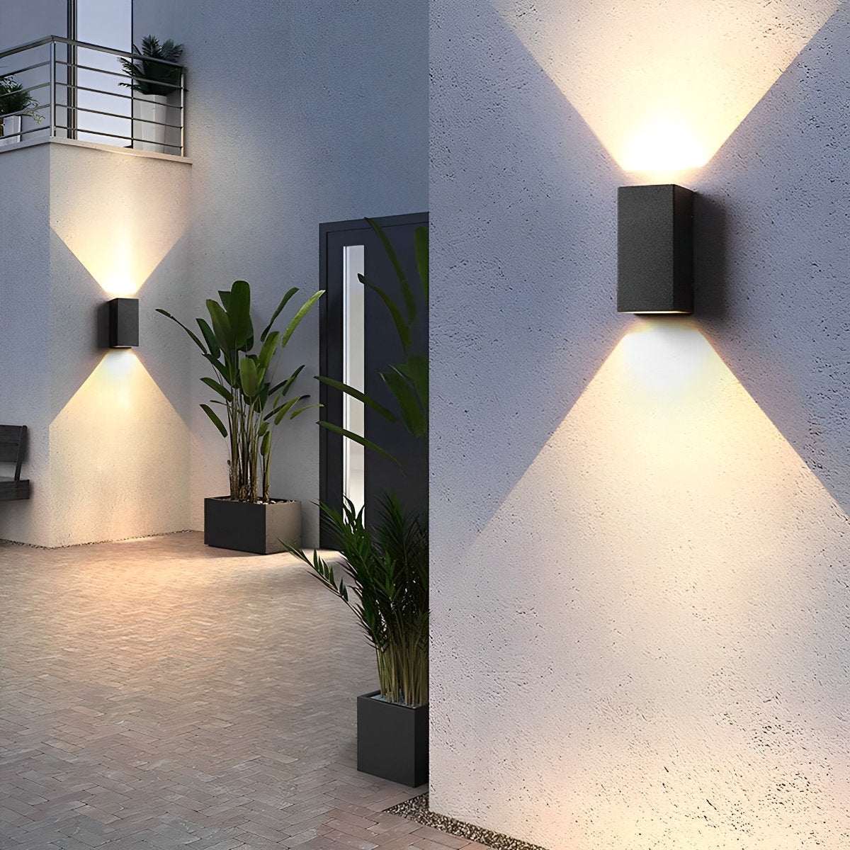 Two Light Effect Optional Waterproof LED Wall Light