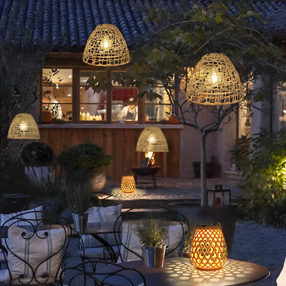 Waterproof Solar Bell Shaped Outdoor Lanterns Pendant Lights