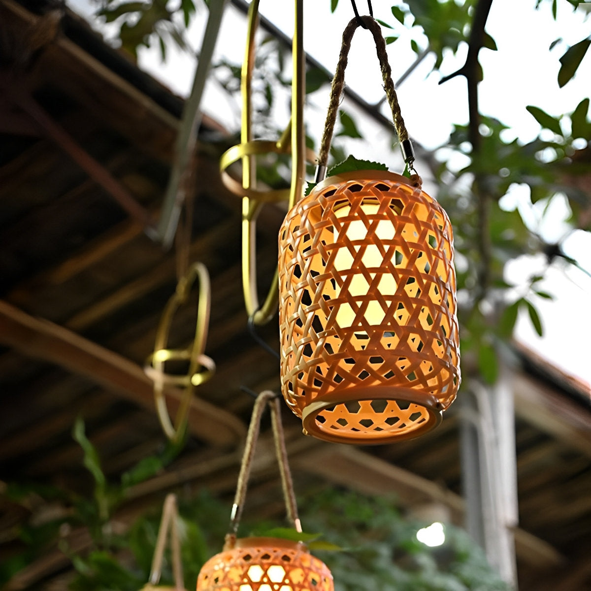 Waterproof Solar Retro Rattan Lanterns Hanging Lights